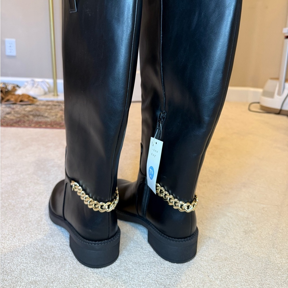 NWT A New Day Bobbi Boots Black Knee High Faux Leather Boots Gold Chain Size 7.5 - Picture 8 of 11